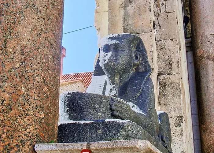 Atelier D'art Lägenhet